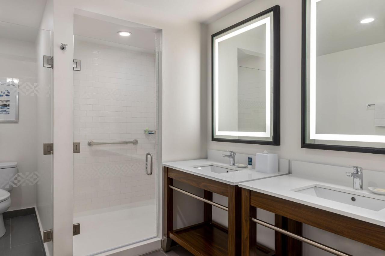 Four Points By Sheraton Monterrey Airport Apodaca Esterno foto